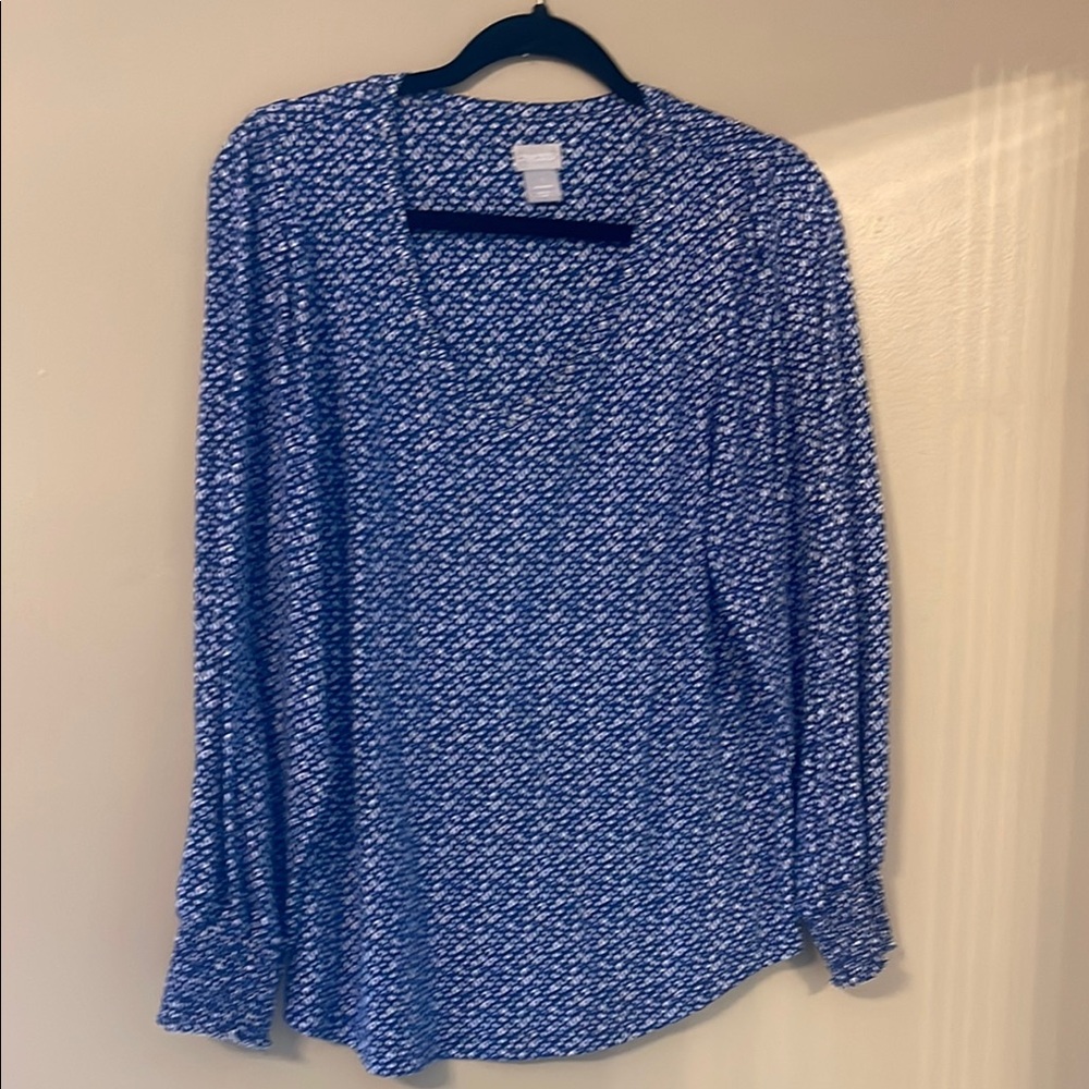 Chico's Relaxed Blue and White Long Sleeve Tee